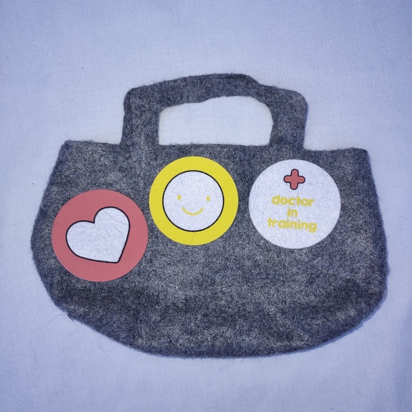 Doctor in Training Set Learn Exploration Imagination Play Toy Dentist Nurse - Picture 2 of 12